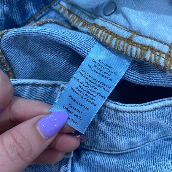 Talbots High Waist Straight Ankle Jeans in Lightwash Size 10P - Picture 8 of 12